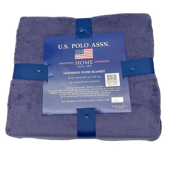 U.S. Polo Assn Luxurious Plush Blanket 60x90 inches New - Picture 1 of 4